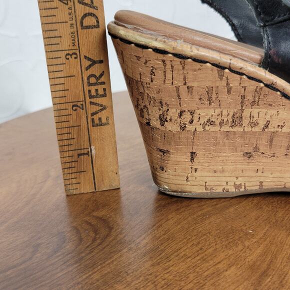 B.O.C Womens Schirra Sandals‎ 7 Black Leather Cork Wedge Sling Back Buckle Strap - Picture 12 of 14
